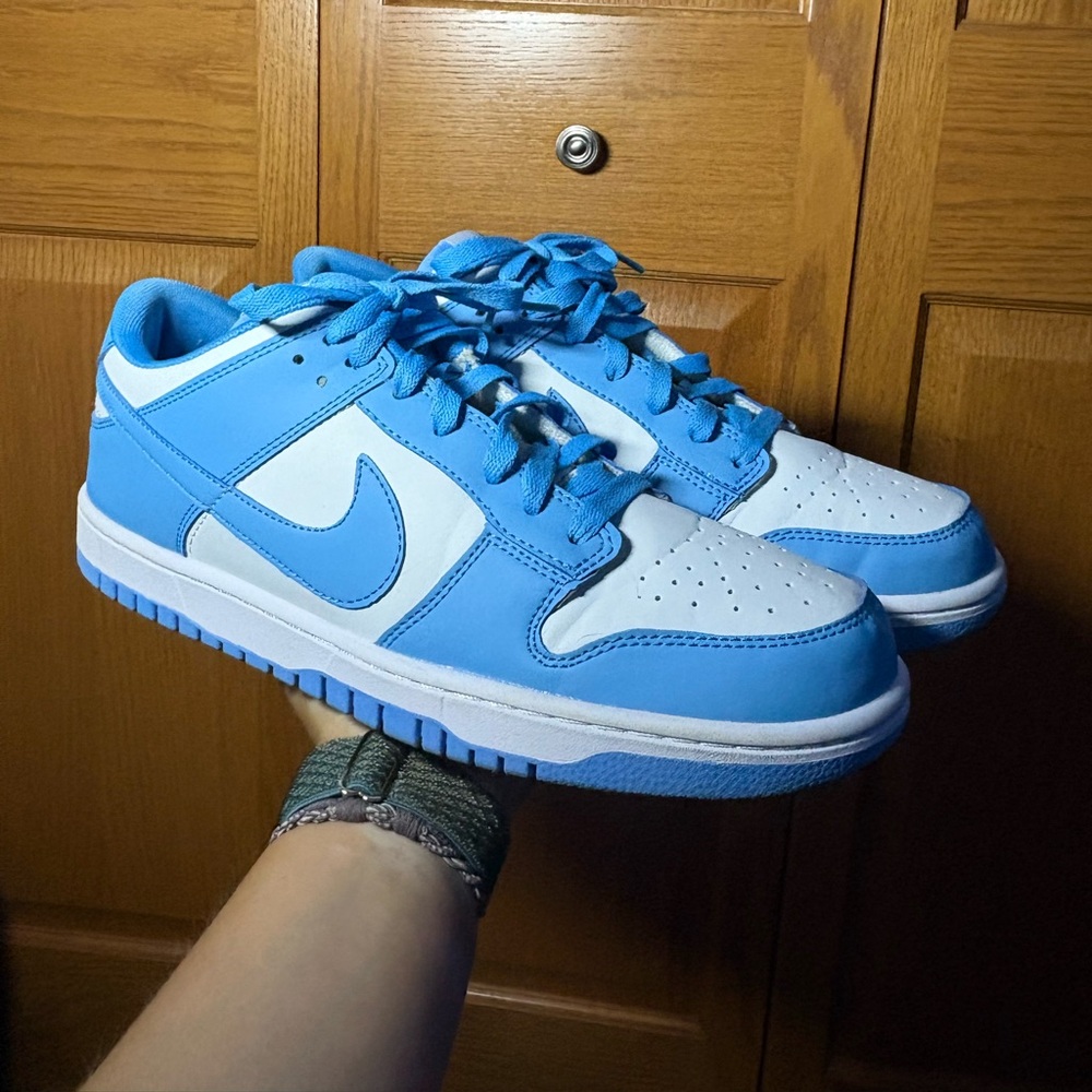 DHgate Nike Dunk Sky Blue and White Low-Top Sneakers